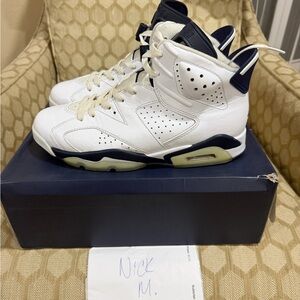 Jordan 6 Midnight Navy size 10 used